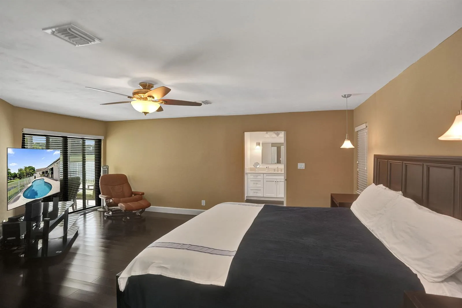 7301 NW 83rd Way, Tamarac, FL 33321 photo 10