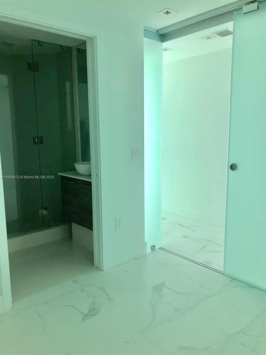 650 NE 32 ST # 4107, Miami, FL 33137 photo 12