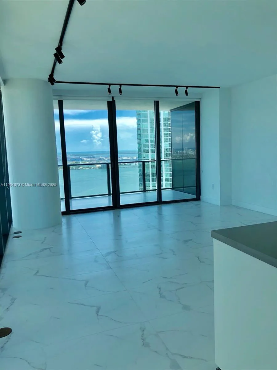 650 NE 32 ST # 4107, Miami, FL 33137 photo 8