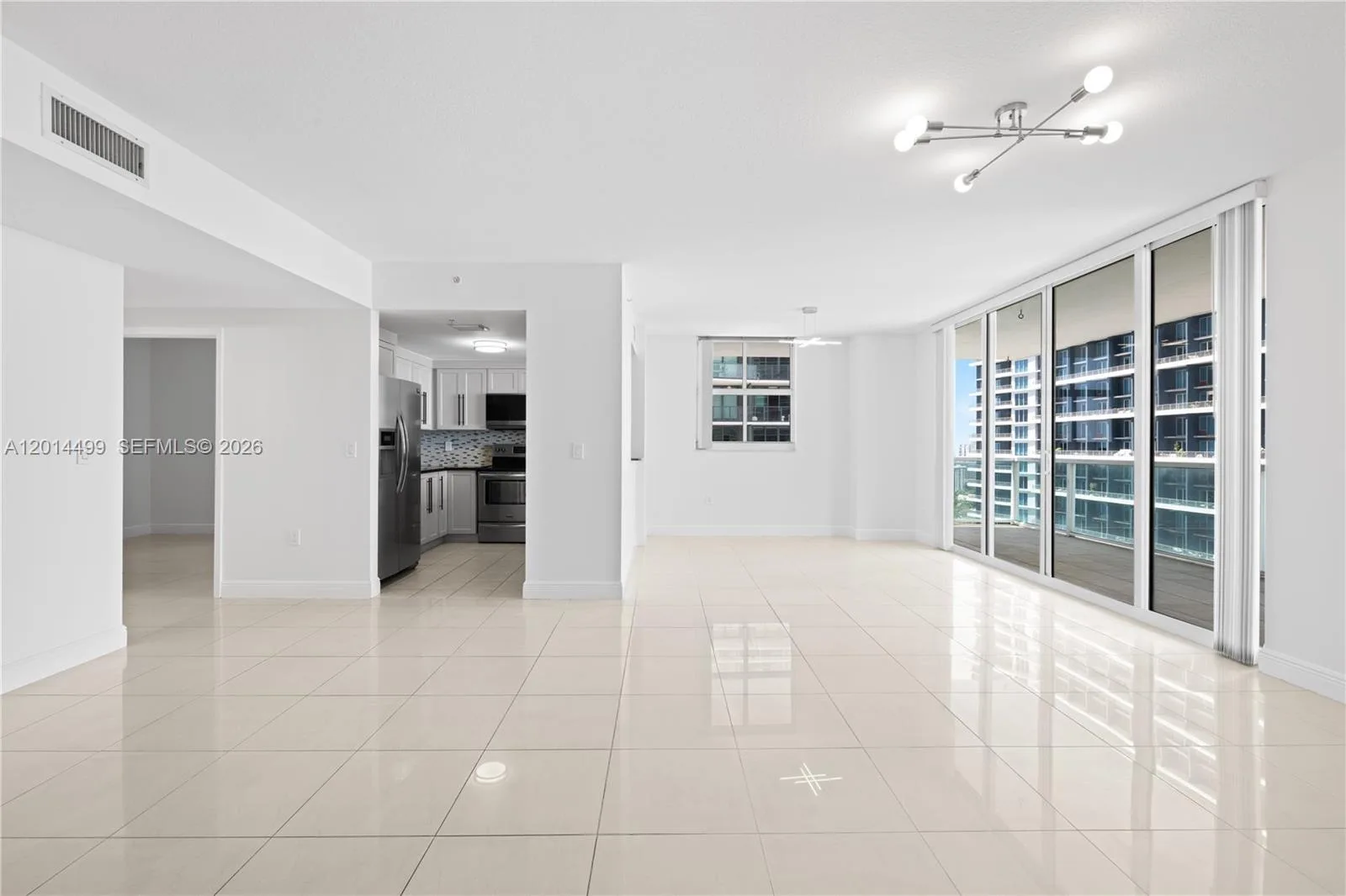 1250 S Miami Ave # 2501, Miami, FL 33130 photo 2