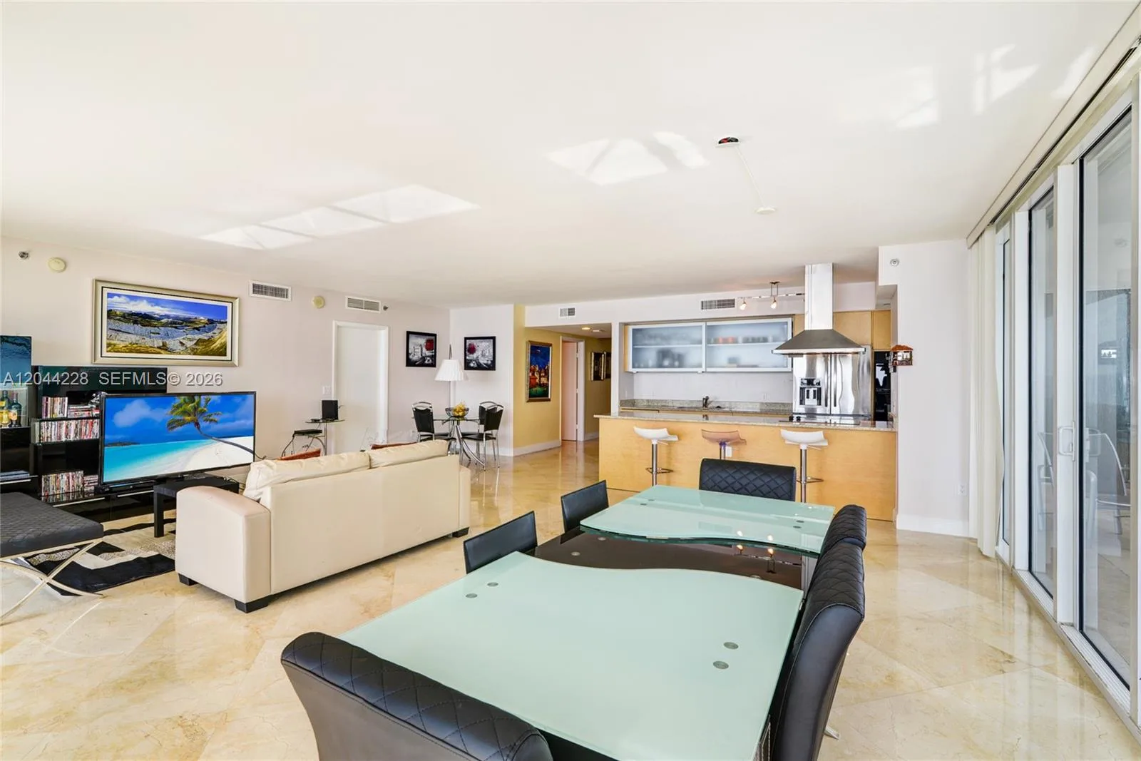 1800 S Ocean Dr # 1101, Hallandale Beach, FL 33009 photo 4