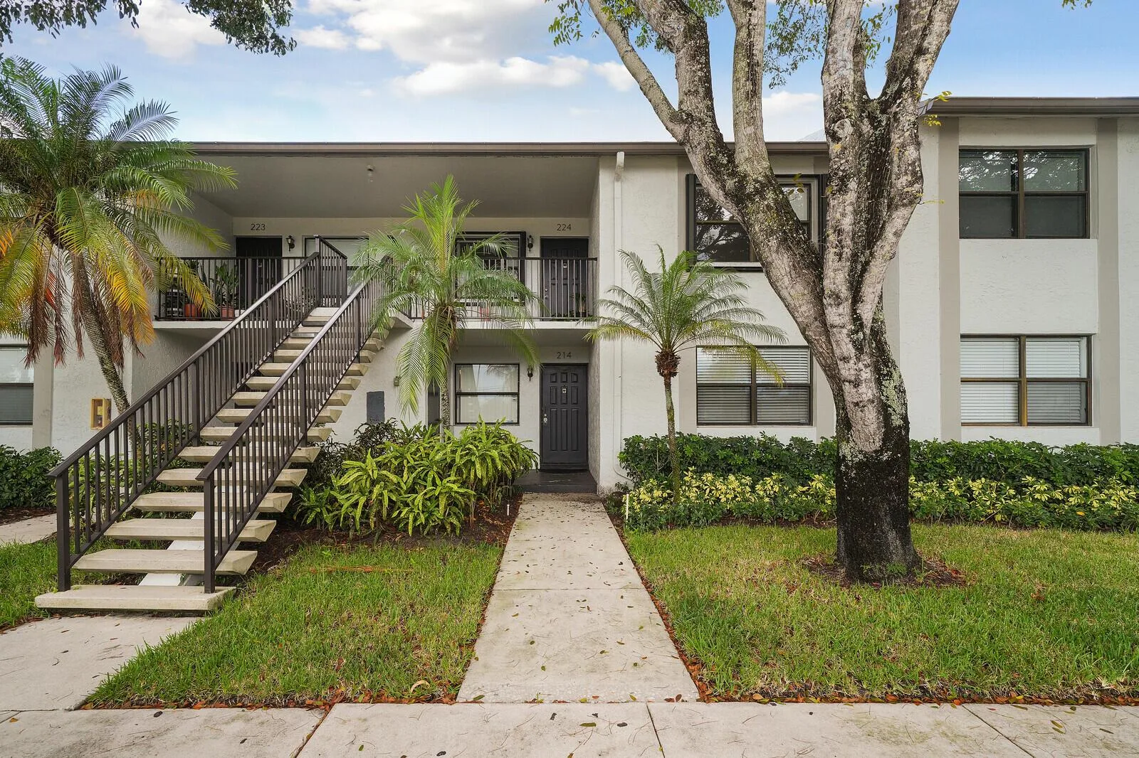 1284 S Military Trail # 224, Deerfield Beach, FL 33442