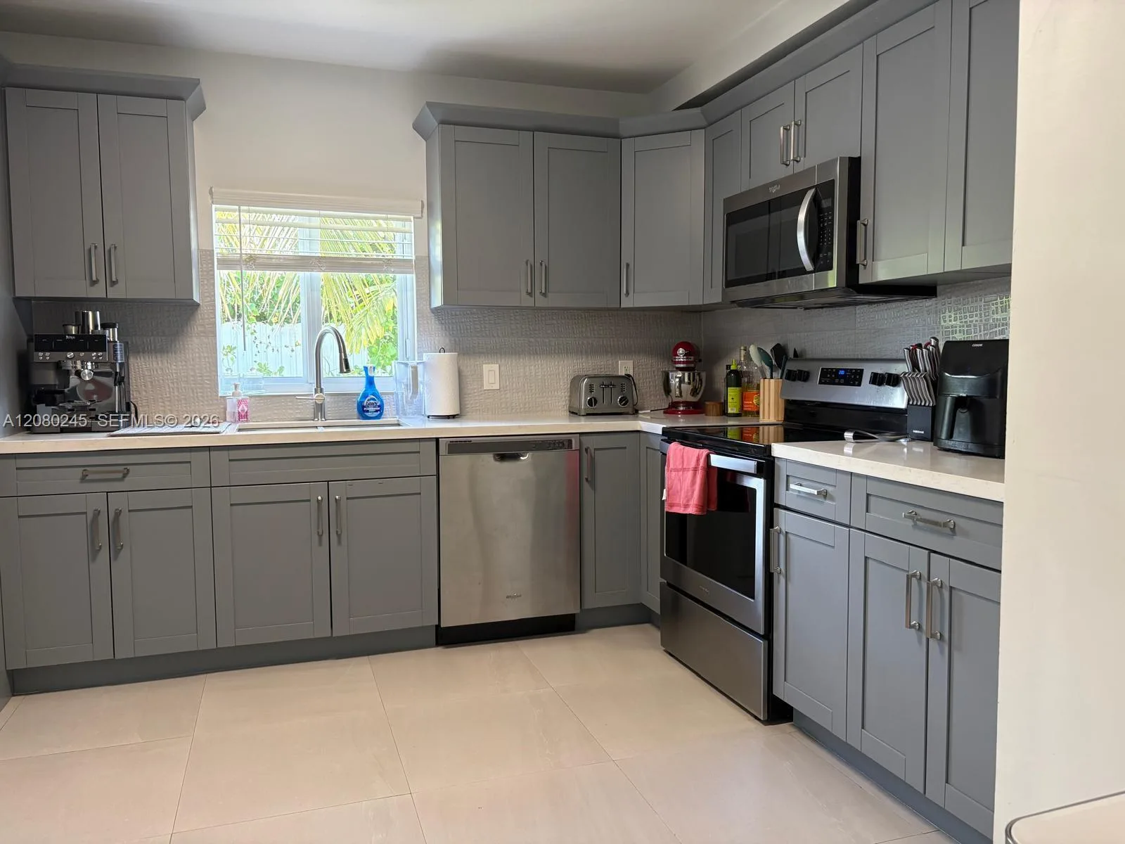 5911 SW 62nd Ter, South Miami, FL 33143 photo 5