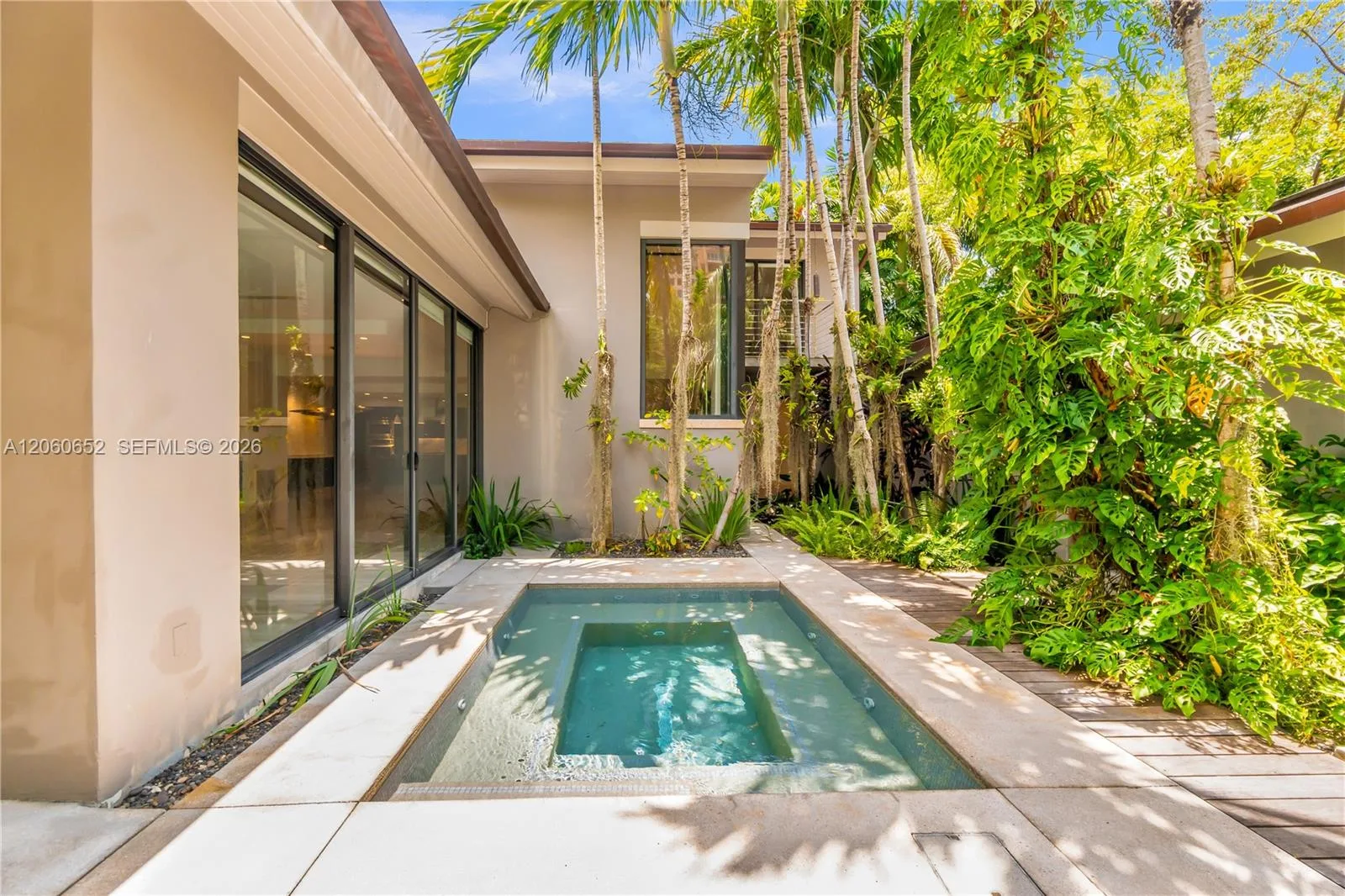 6840 Sunrise Pl, Coral Gables, FL 33133 photo 6