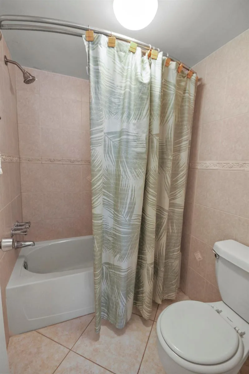 2936 Lake Shore Drive # 310, Riviera Beach, FL 33404 photo 10