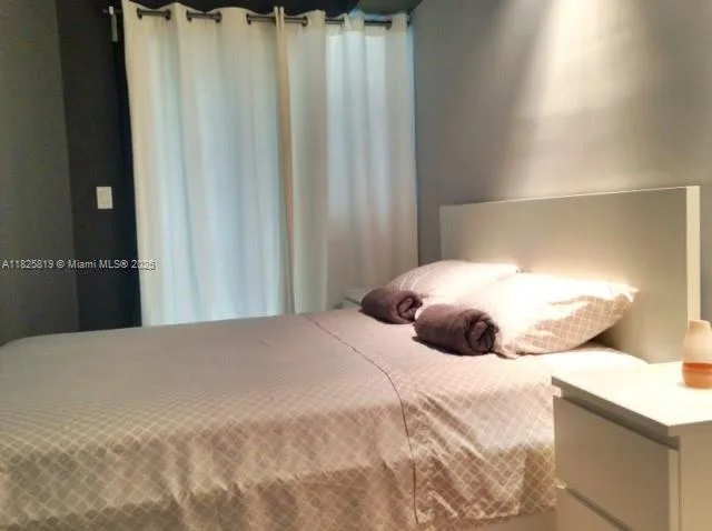 1325 Meridian Ave # 6, Miami Beach, FL 33139 photo 3