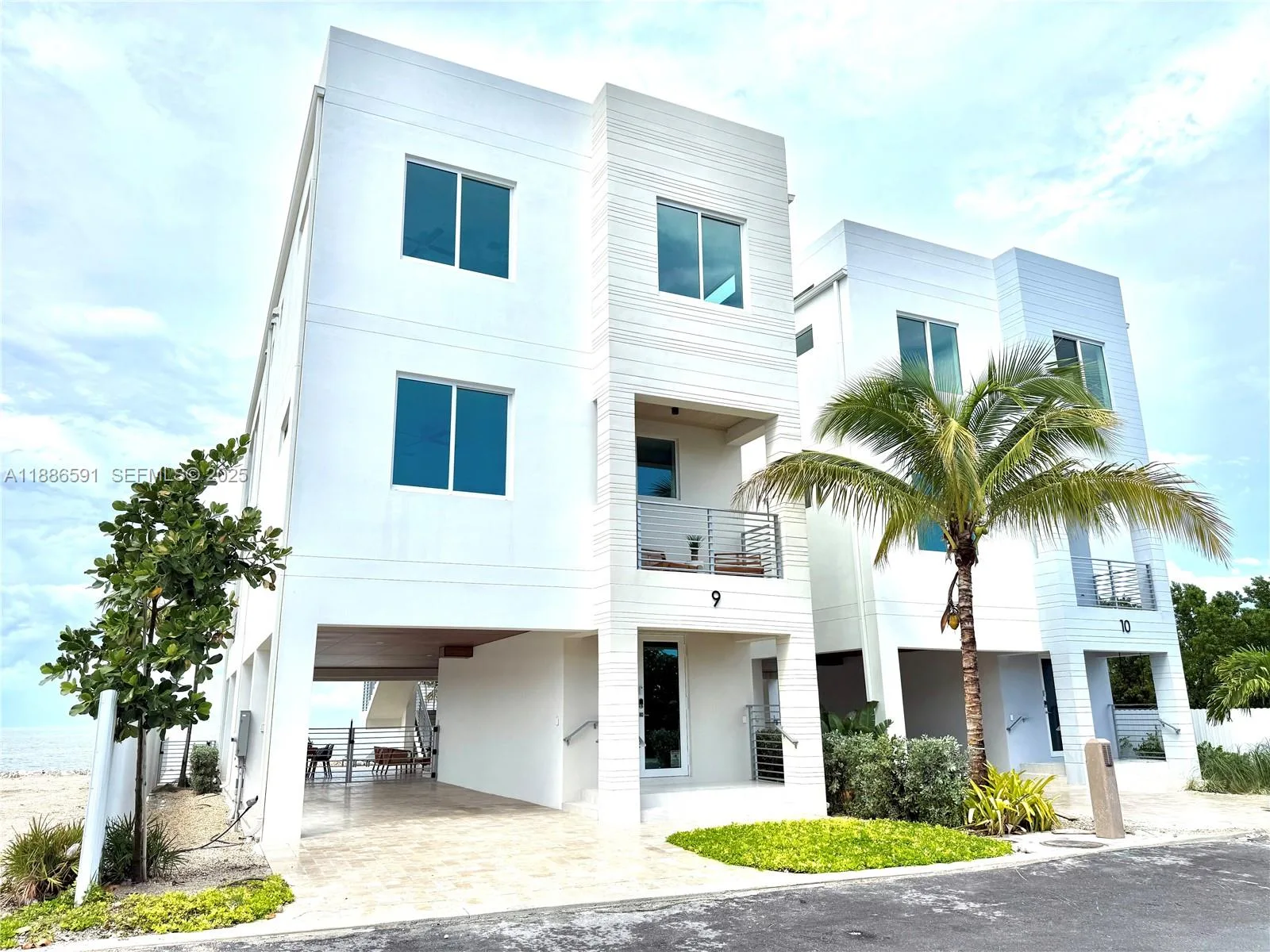990 41st Gulf Street 9, Other City - In The State Of Florida, FL 33050 photo 2