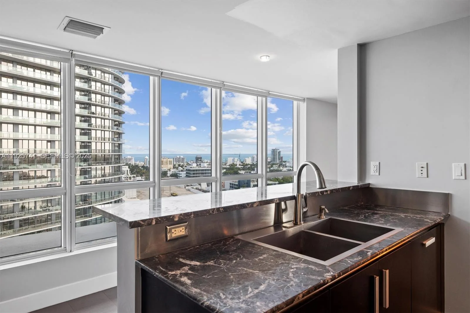 520 West Ave # 1701, Miami Beach, FL 33139 photo 6