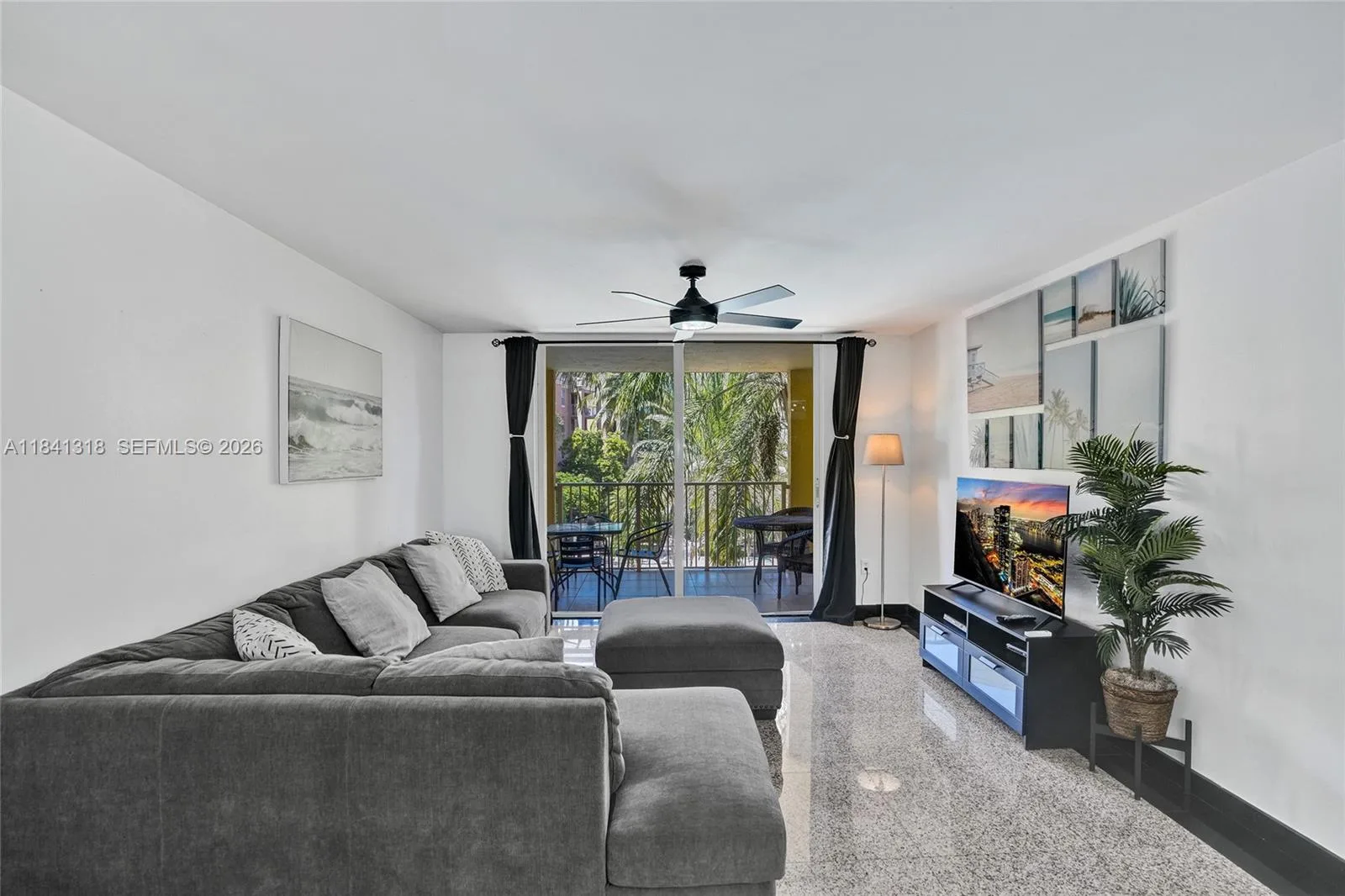 19701 E Country Club Dr # 5306, Aventura, FL 33180
