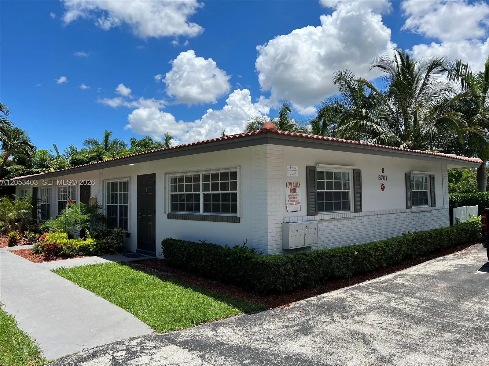 8701 NW 38th Dr # B-1, Coral Springs, FL 33065