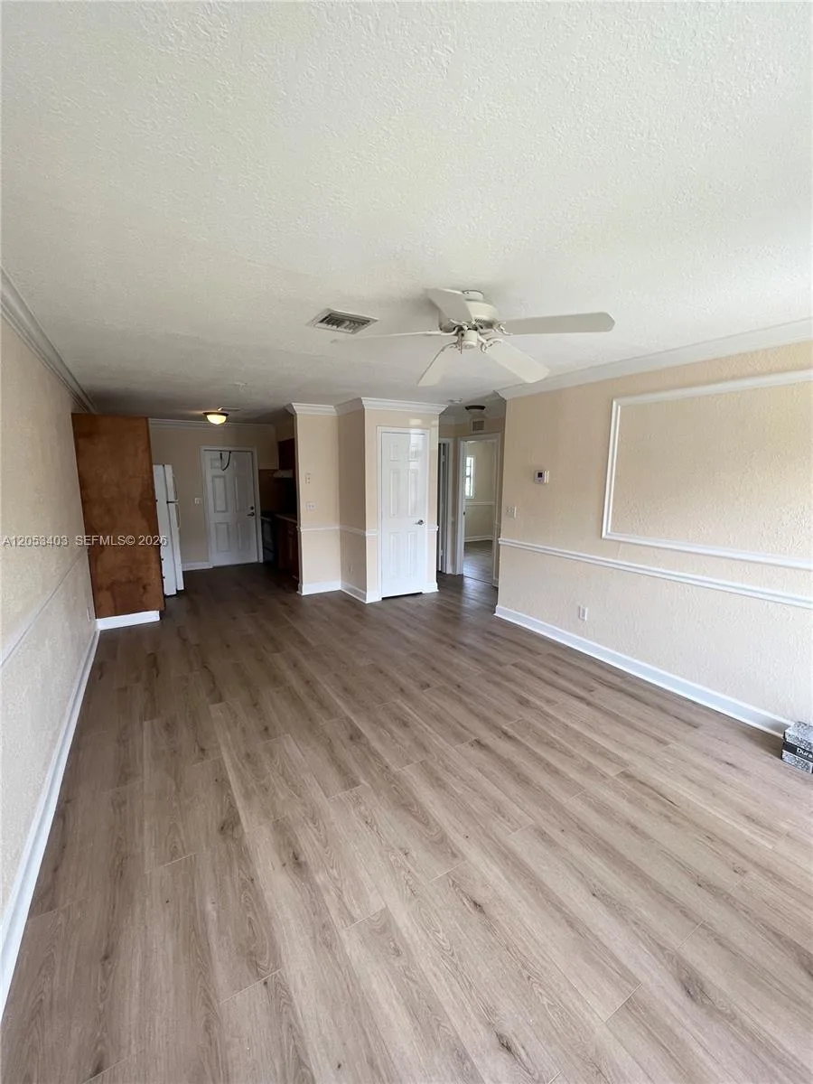 8701 NW 38th Dr # B-1, Coral Springs, FL 33065 photo 2