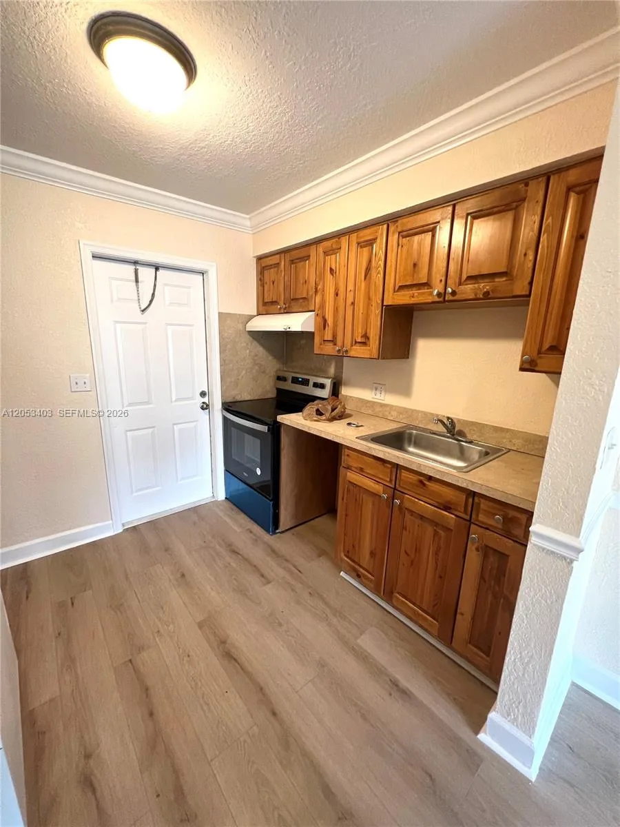 8701 NW 38th Dr # B-1, Coral Springs, FL 33065 photo 5