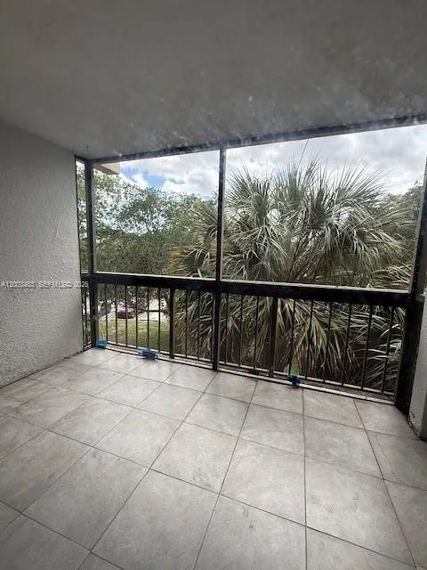 8429 Forest Hills Dr # 301, Coral Springs, FL 33065 photo 10