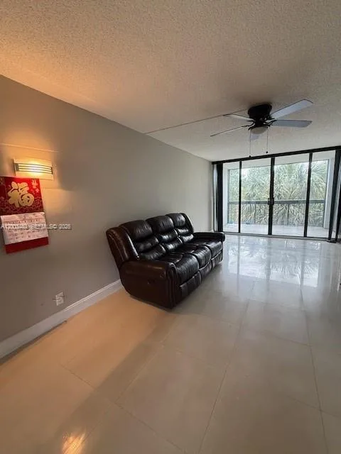 8429 Forest Hills Dr # 301, Coral Springs, FL 33065 photo 5
