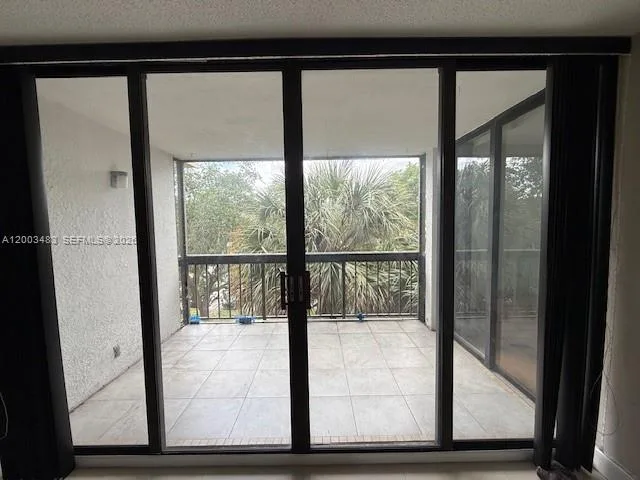 8429 Forest Hills Dr # 301, Coral Springs, FL 33065 photo 6