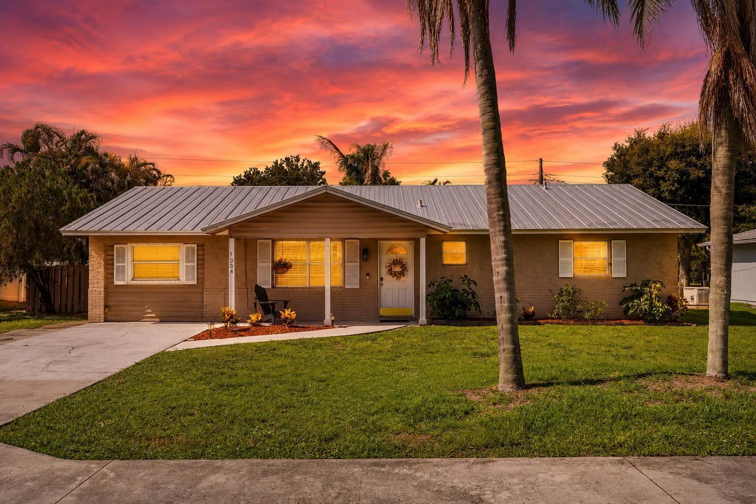 1004 NW 16th Place, Stuart, FL 34994