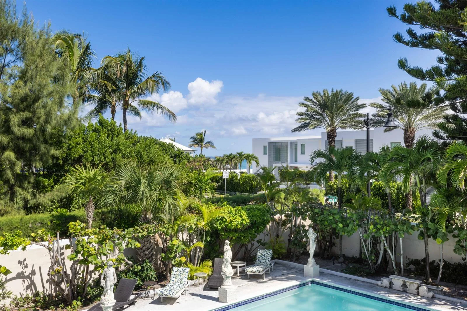 1048 S Ocean Boulevard, Palm Beach, FL 33480 photo 4