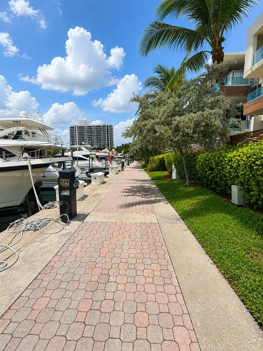 3601 NE 207th St, Aventura, FL 33180 photo 5