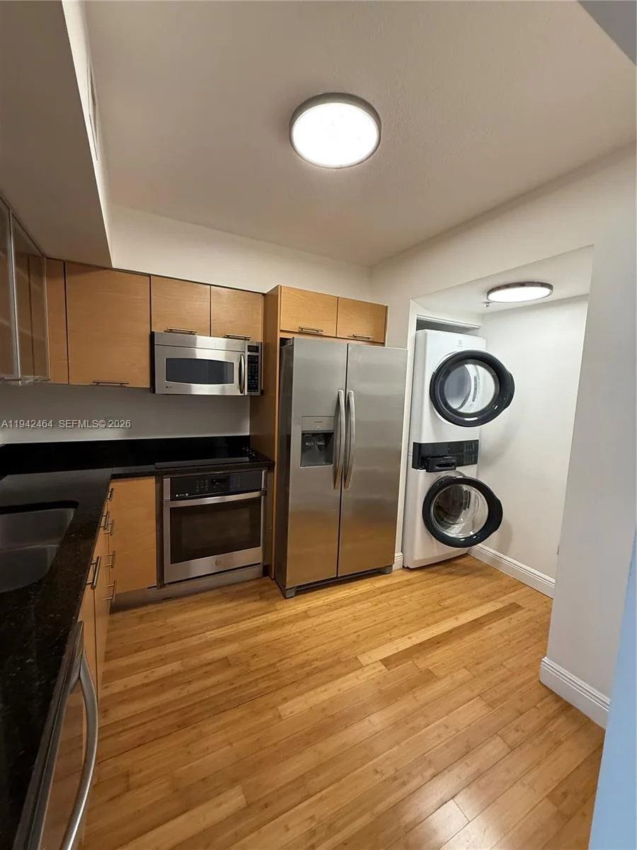 31 SE 5th St # 1204, Miami, FL 33131 photo 7