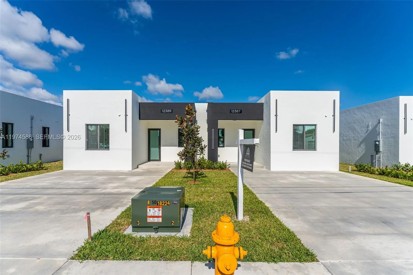 21955 SW 124AVE, Miami, FL 33170