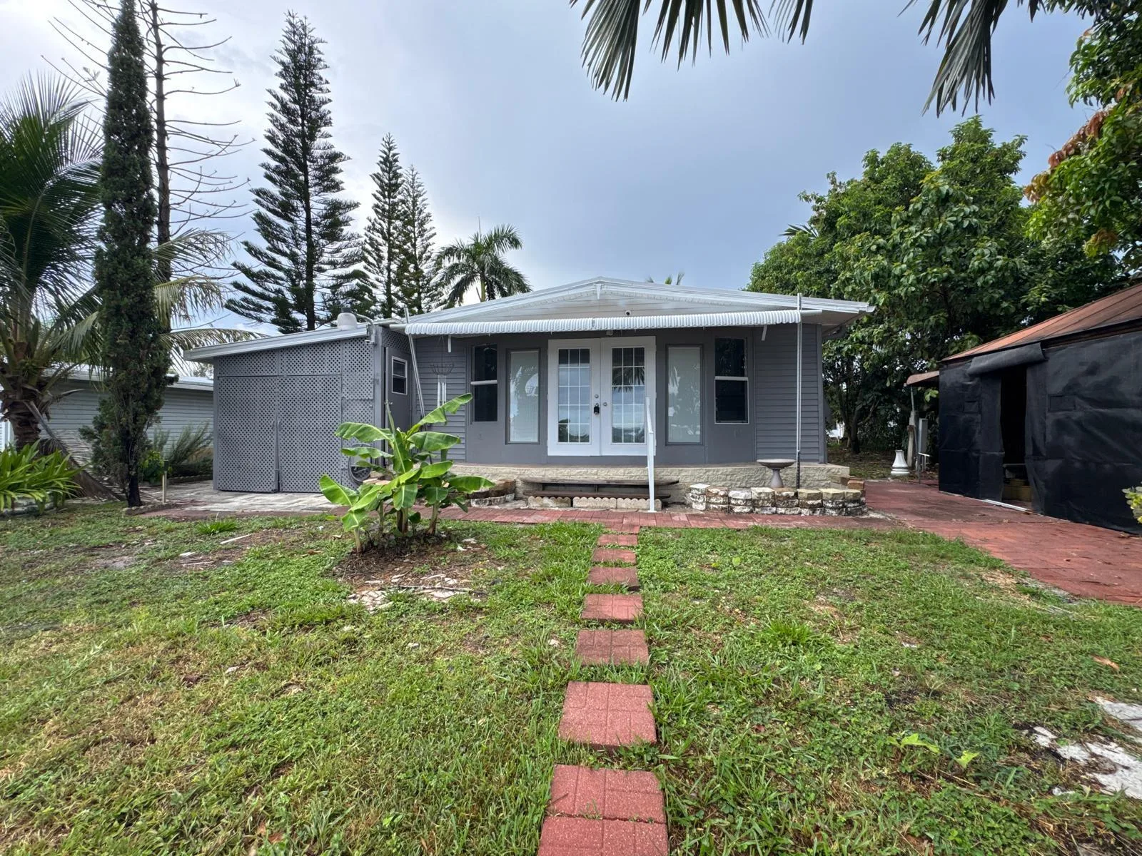 1495 Michelle Drive N # 68, West Palm Beach, FL 33409