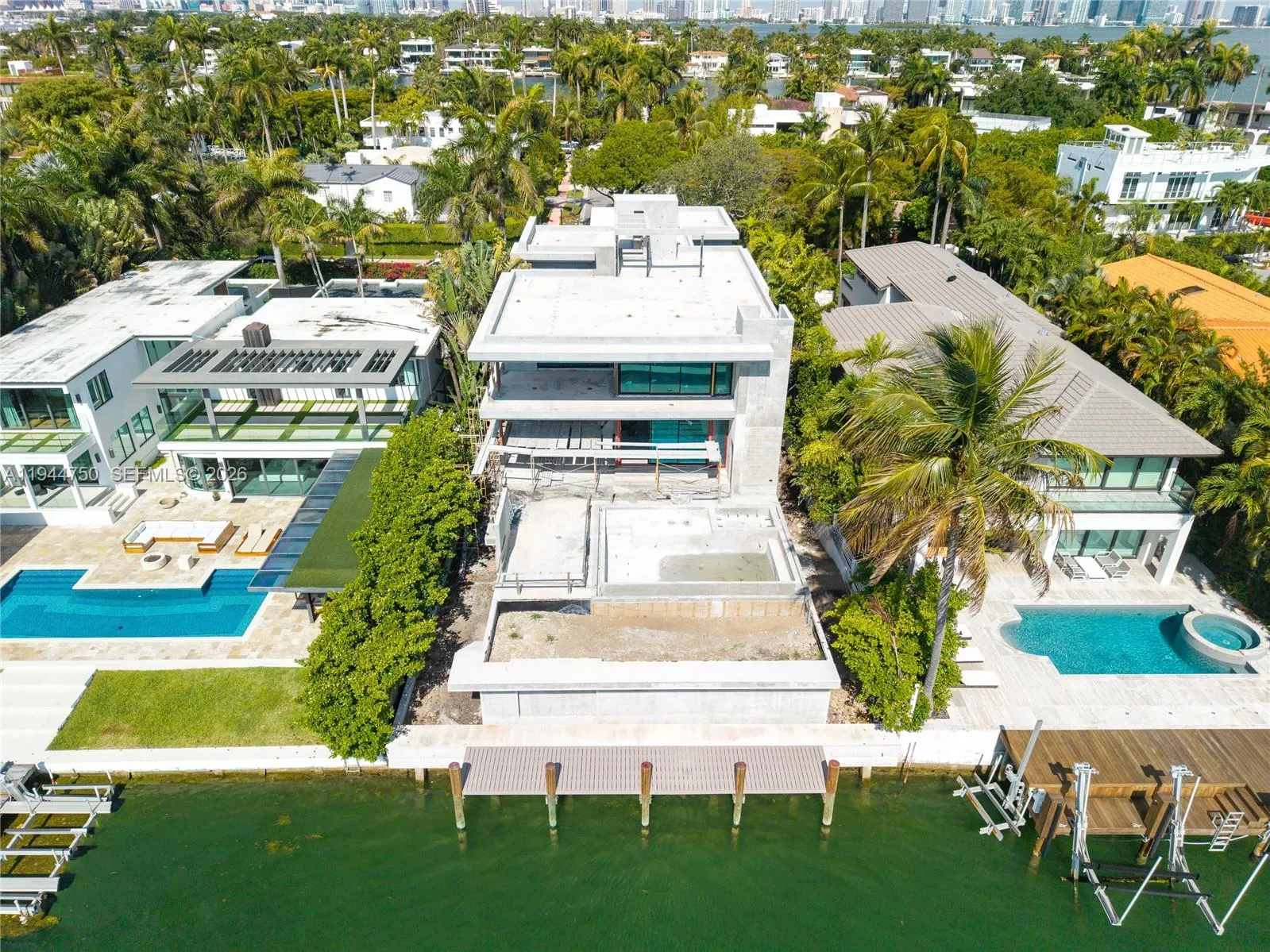 333 E Rivo Alto Dr, Miami Beach, FL 33139
