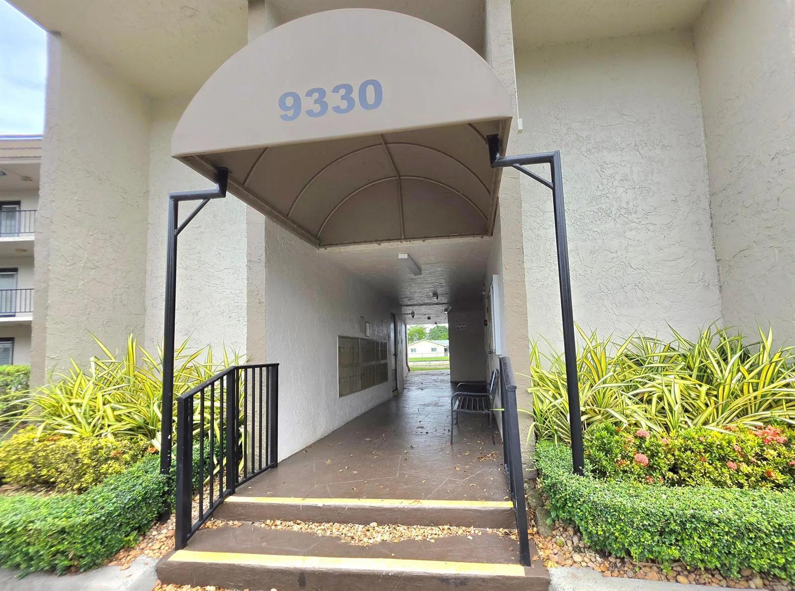 9330 Lime Bay Boulevard # 301, Tamarac, FL 33321 — zdjęcie 3