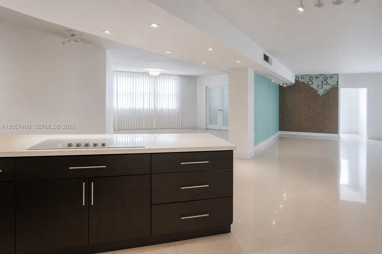 825 Brickell Bay Dr # 1151, Miami, FL 33131 photo 8