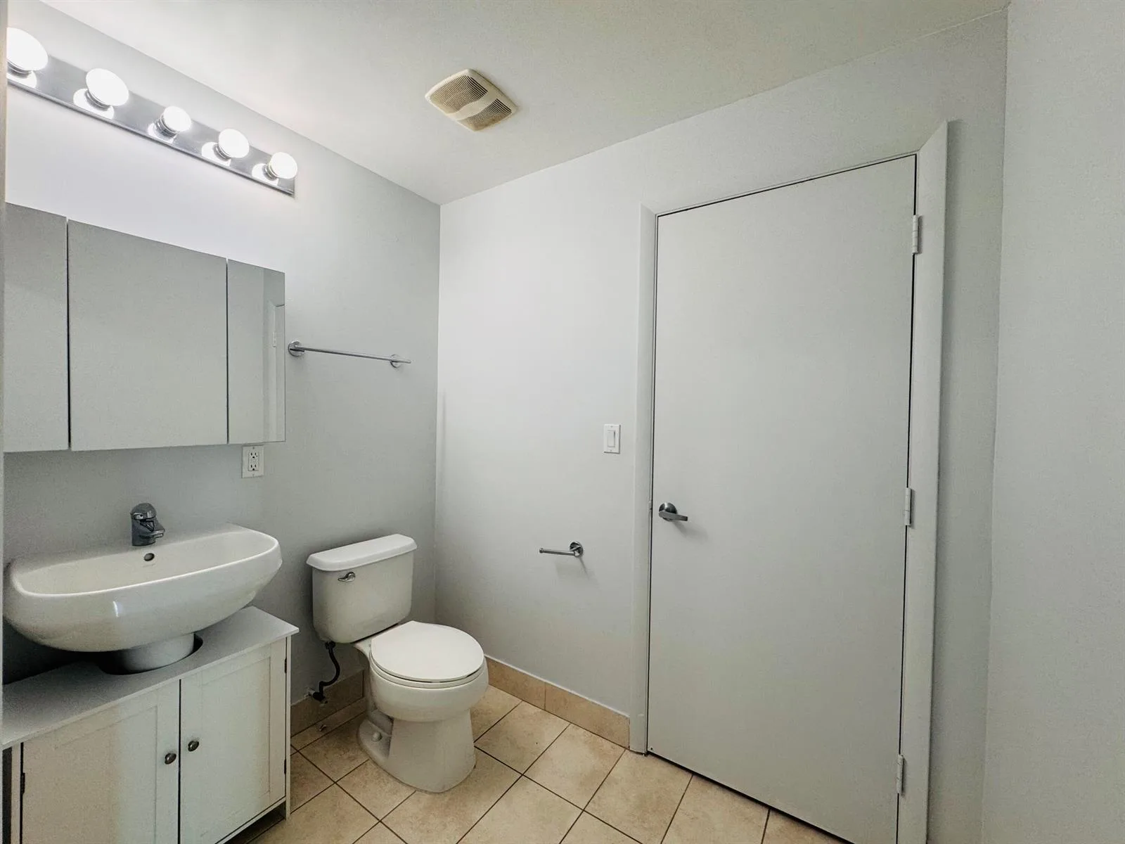 1900 N Bayshore Drive # 3609, Miami, FL 33132 photo 4