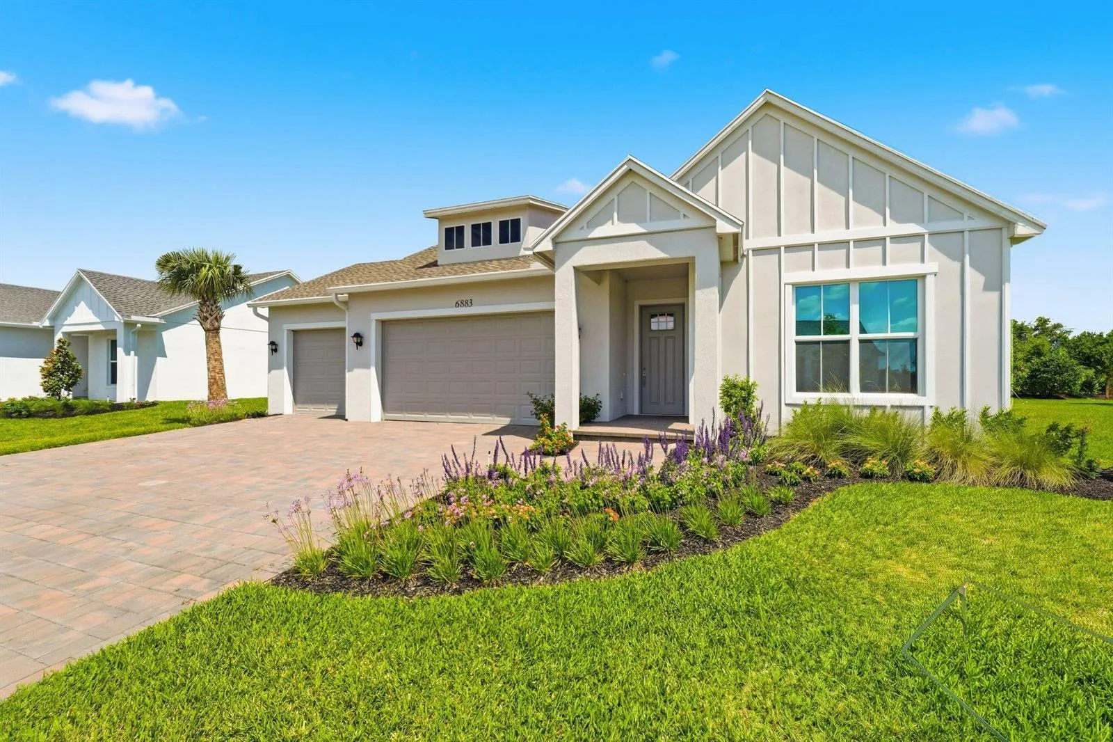 6883 68th Square, Vero Beach, FL 32967