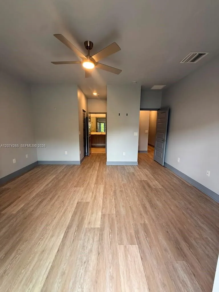 4940 NW 83rd Ave # 4940, Doral, FL 33166 photo 10