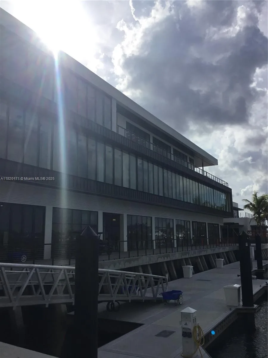 200 S Birch Rd # 206, Fort Lauderdale, FL 33316 photo 3