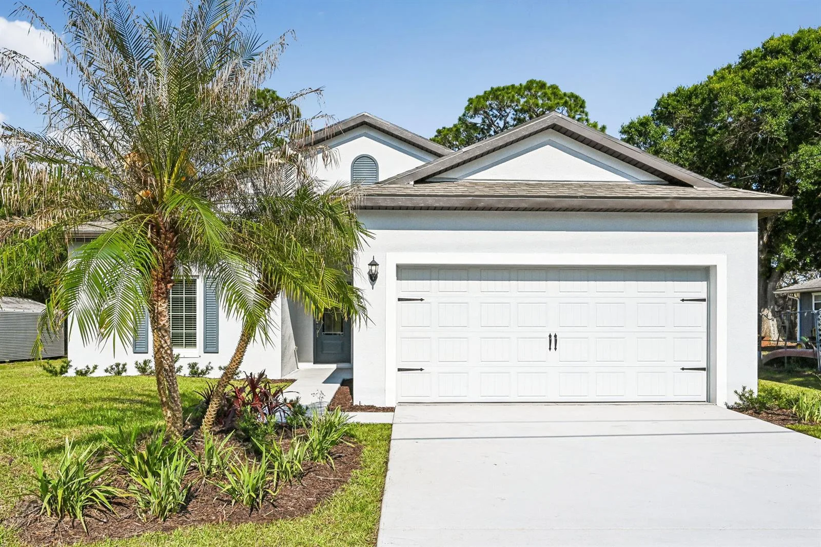 5204 Palm Drive, Fort Pierce, FL 34982