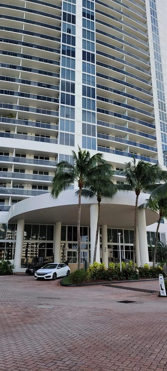 1850 S Ocean Dr # 3007, Hallandale Beach, FL 33009 photo 2