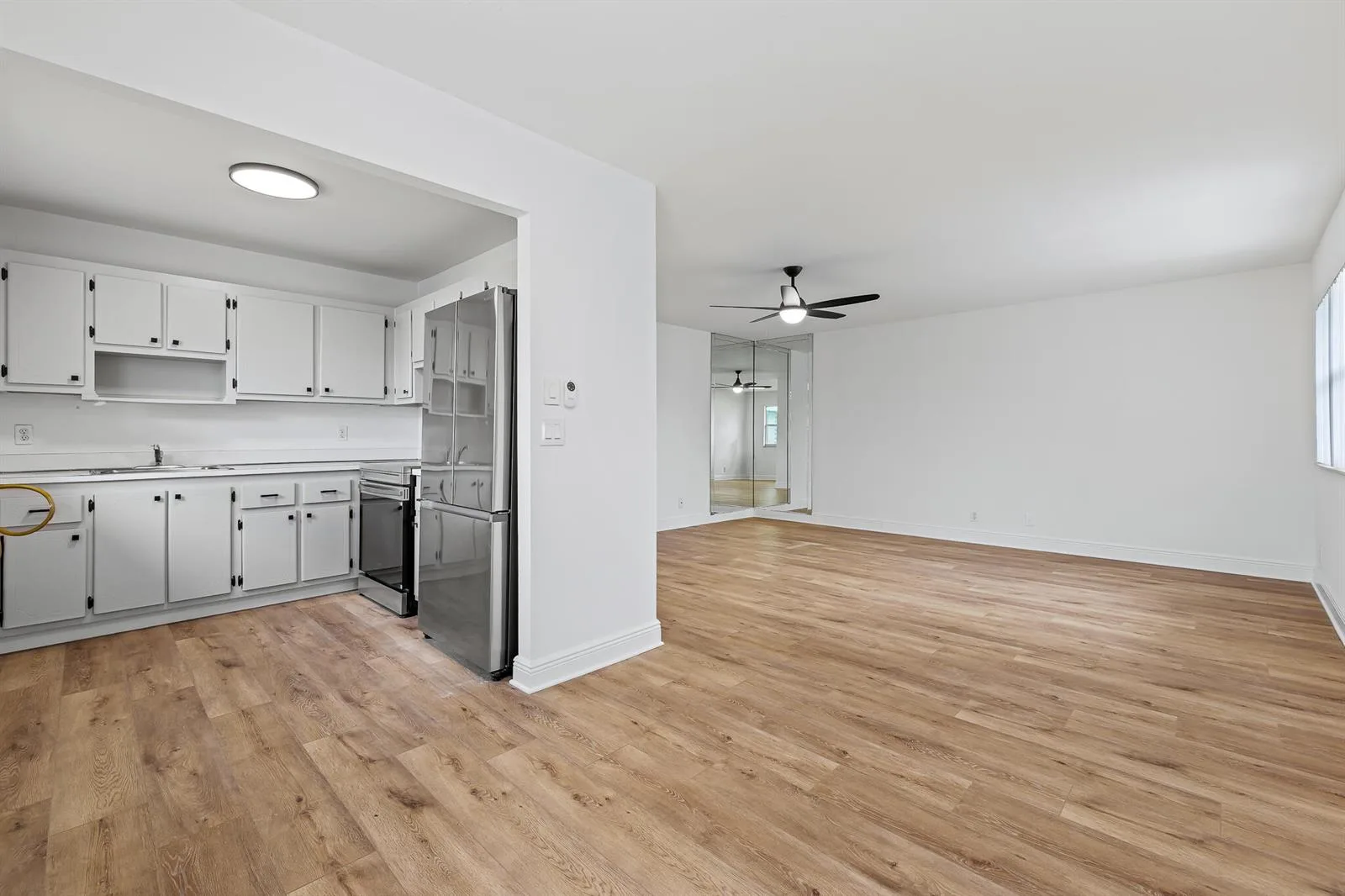 613 Monaco M, Delray Beach, FL 33446 photo 4