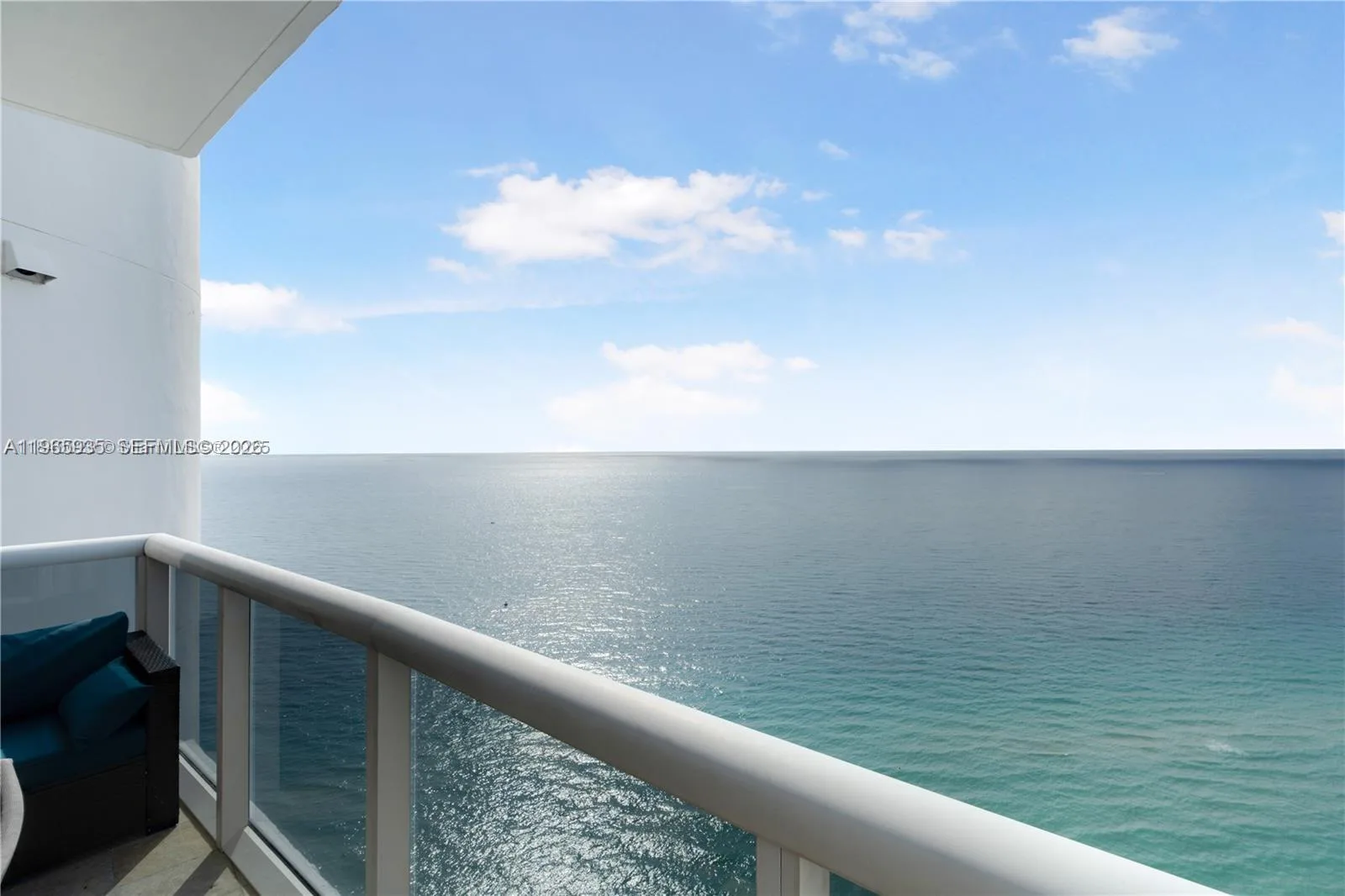 18101 Collins Ave # 5008, Sunny Isles Beach, FL 33160 photo 2