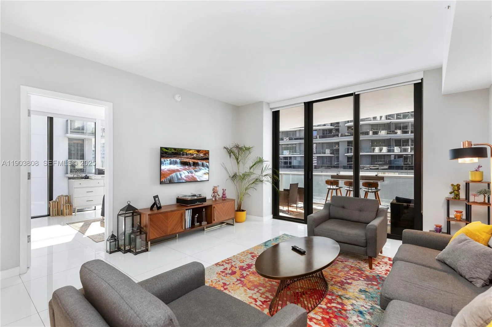 1010 Brickell Ave # 1806, Miami, FL 33131