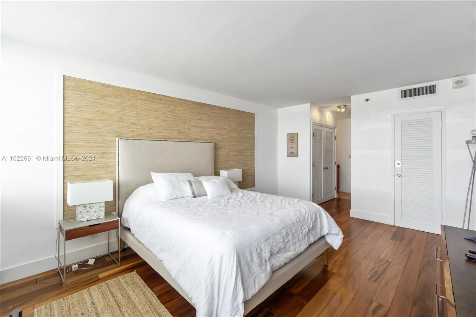 100 Lincoln Rd # 1422, Miami Beach, FL 33139 photo 11