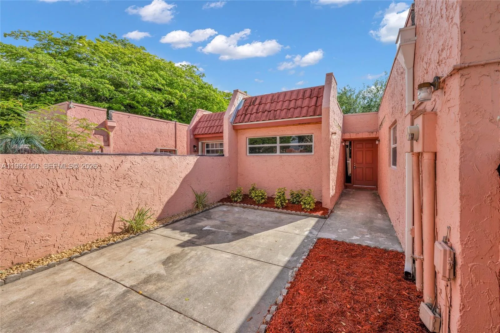 1624 NW 56th Ave # 14, Lauderhill, FL 33313 photo 13