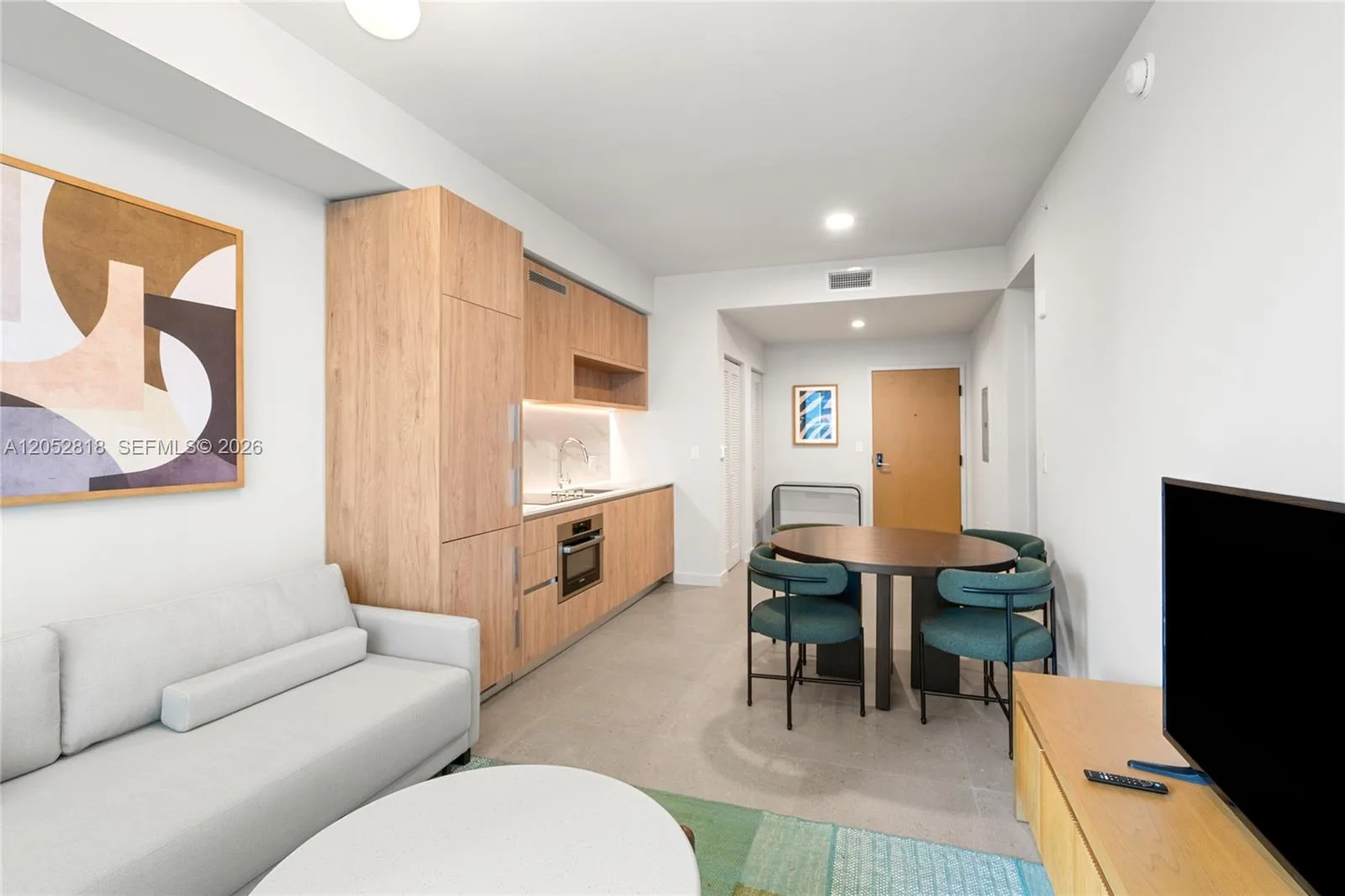 11 NE 6th St # 2204, Miami, FL 33132