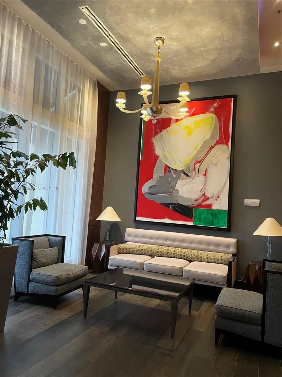244 Biscayne Blvd # 3404, Miami, FL 33132 photo 3