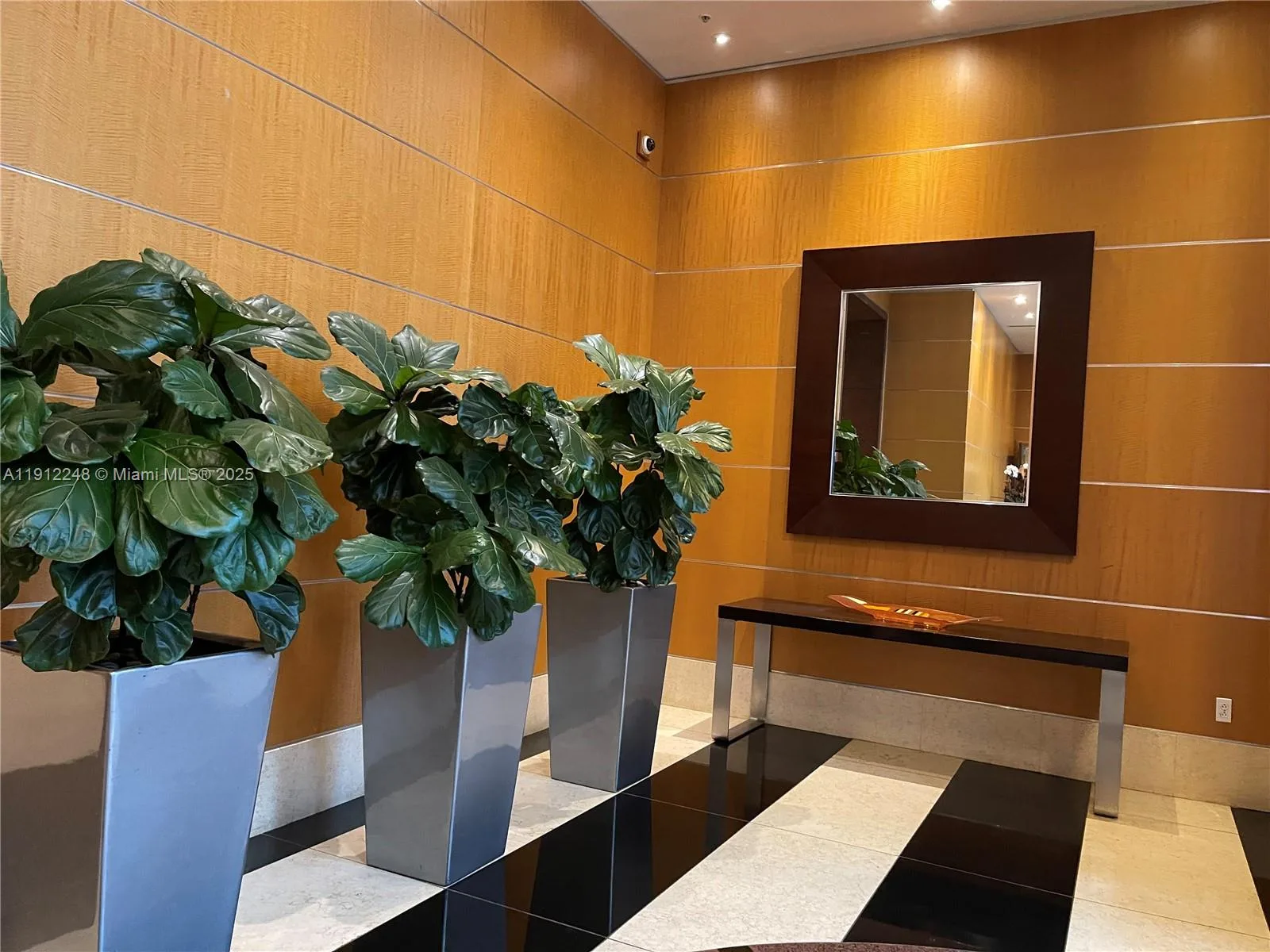 244 Biscayne Blvd # 3404, Miami, FL 33132 photo 5