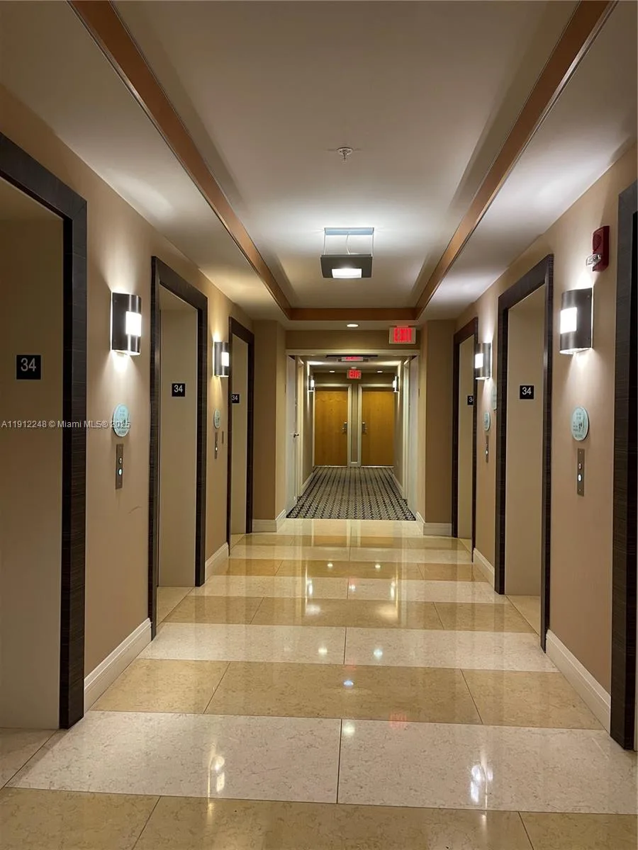 244 Biscayne Blvd # 3404, Miami, FL 33132 photo 6