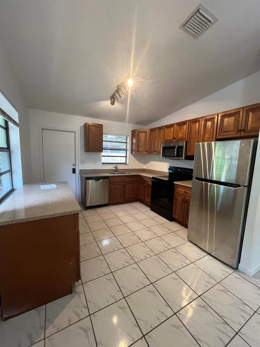 1201 N 17TH Avenue # 1, Hollywood, FL 33020