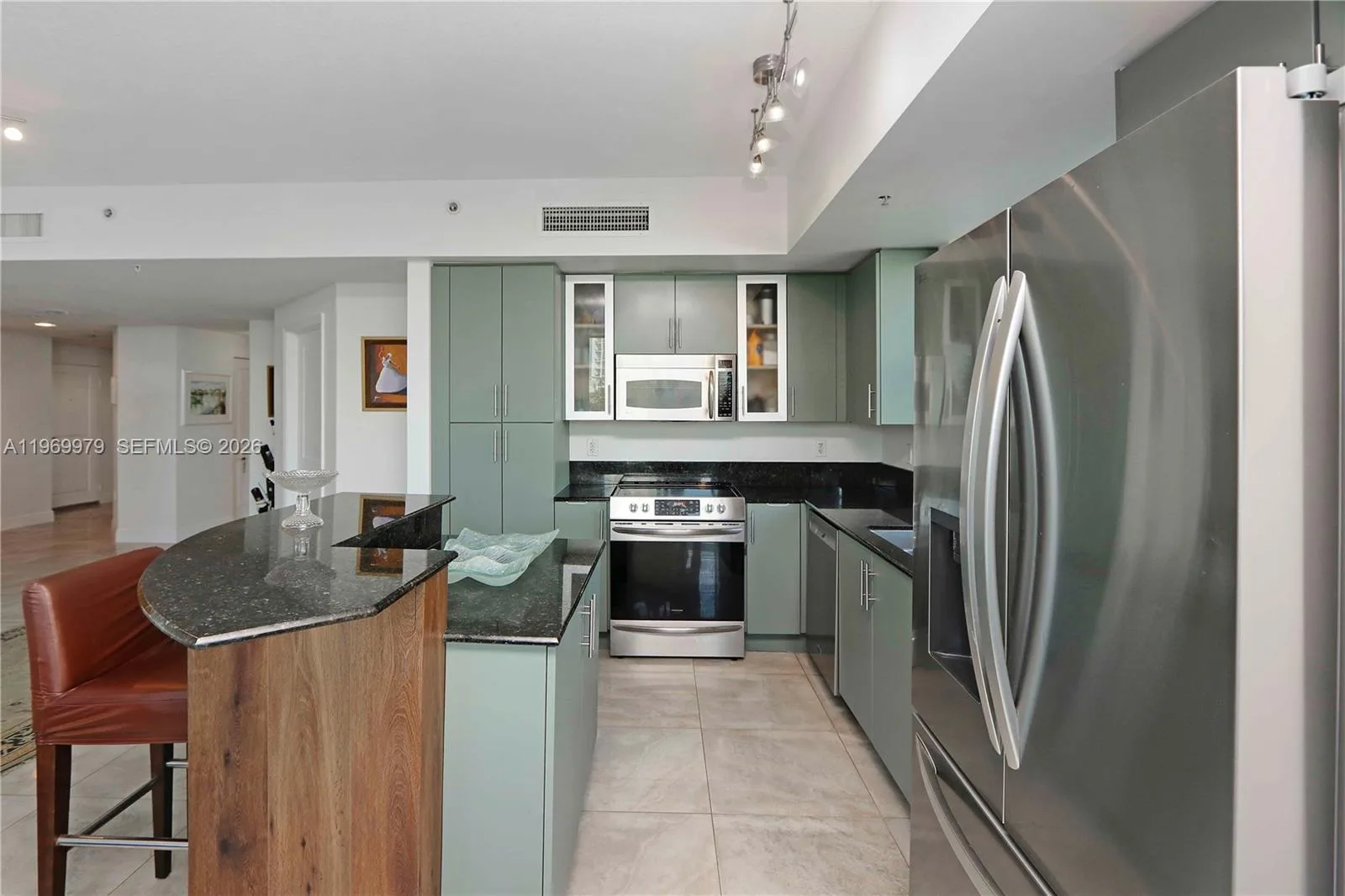 7910 Harbor Island Dr # 405, North Bay Village, FL 33141 photo 10