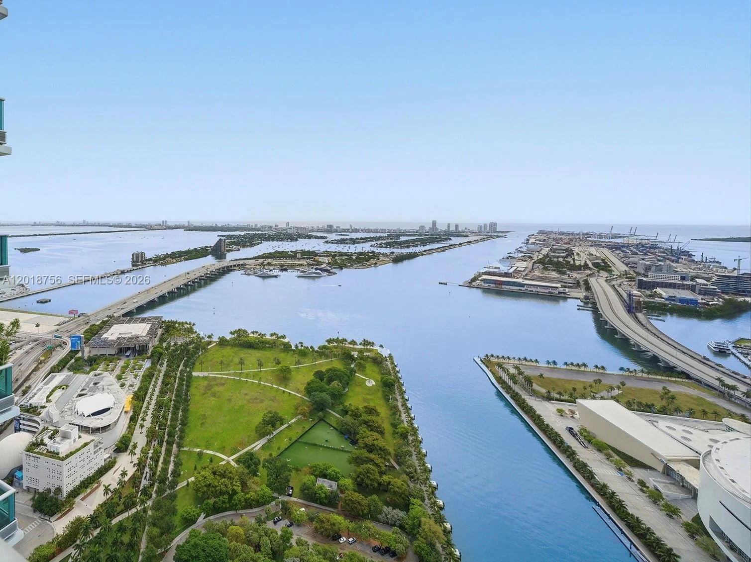 900 Biscayne Blvd # 5602, Miami, FL 33132