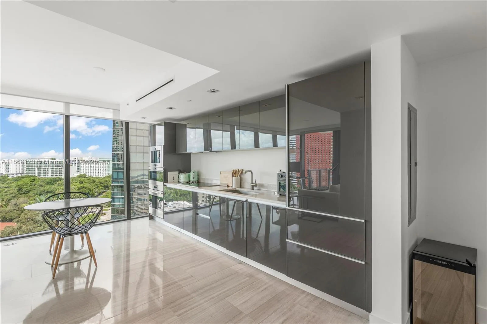 1451 Brickell Ave # 1204, Miami, FL 33131 photo 4