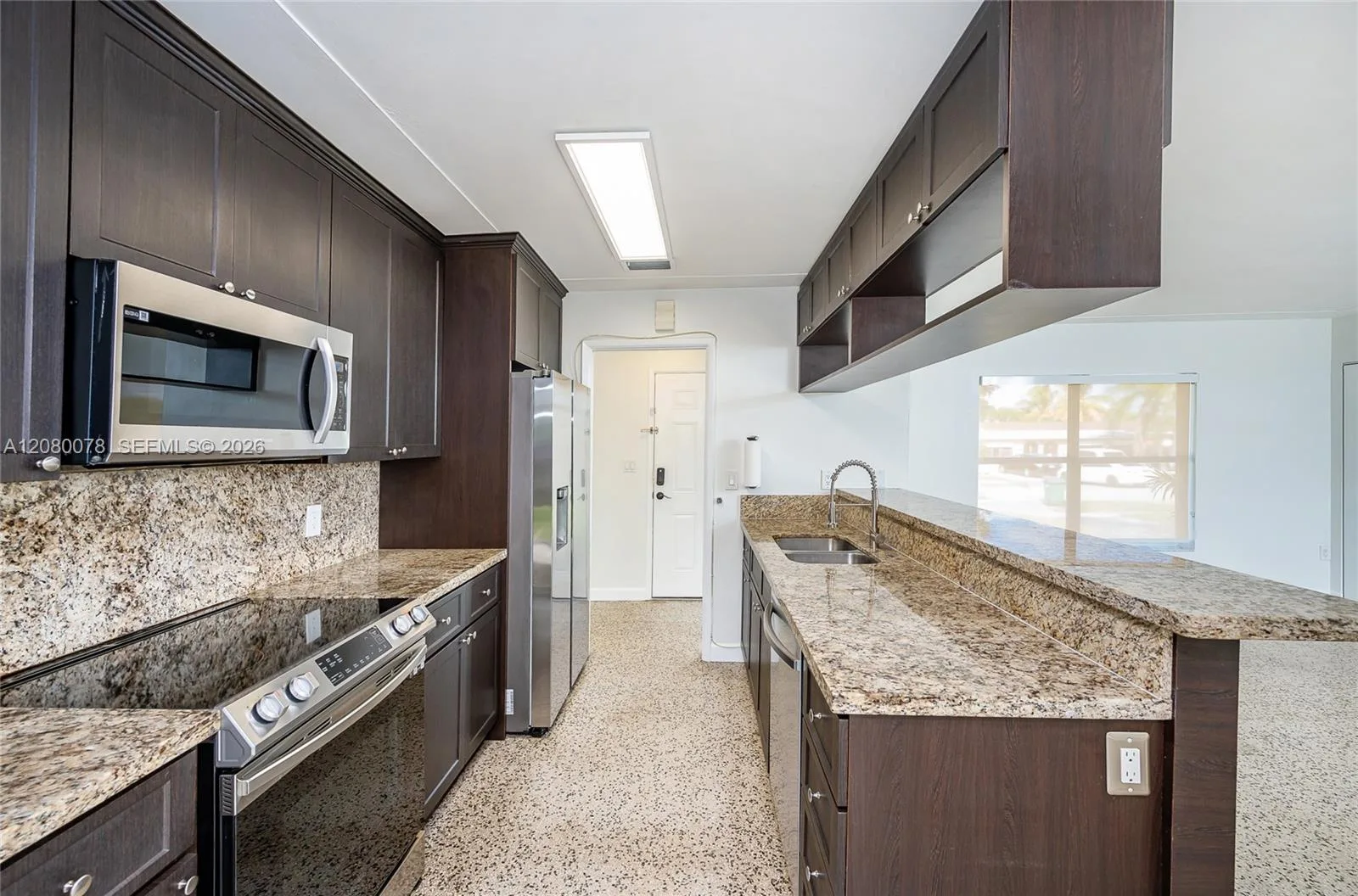 8810 SW 43rd Ter, Miami, FL 33165 photo 6