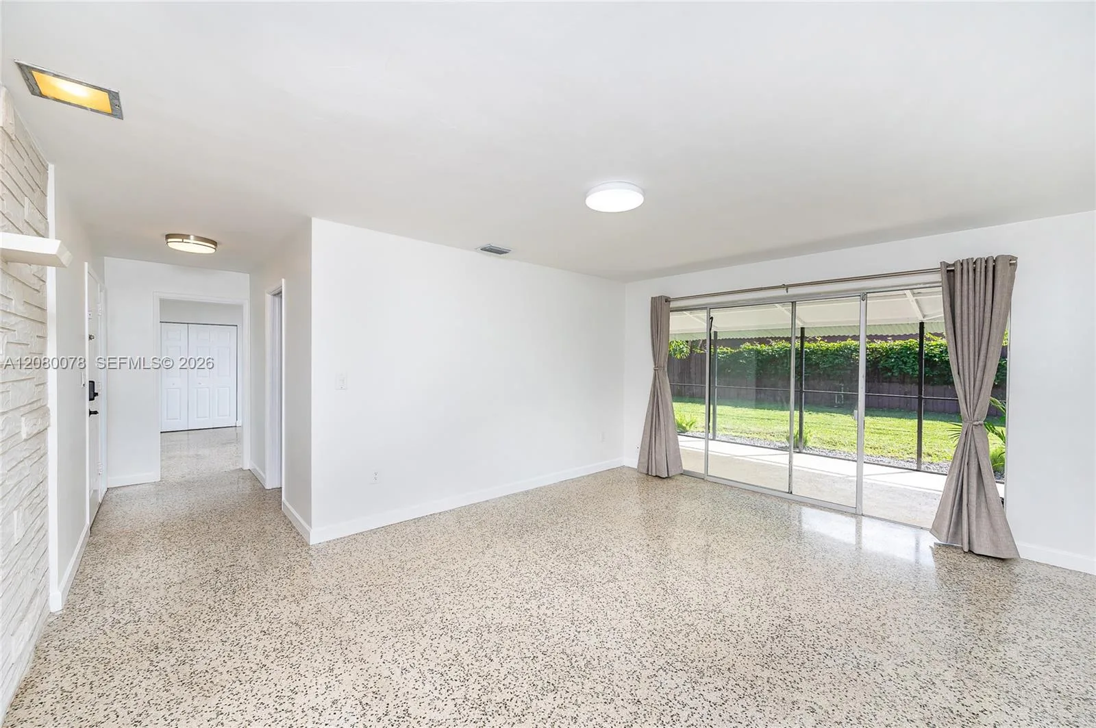 8810 SW 43rd Ter, Miami, FL 33165 photo 9