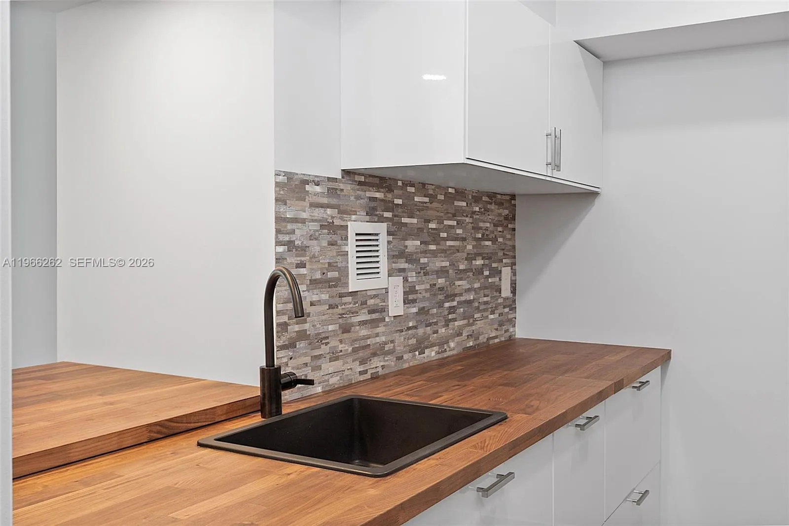 1200 West Ave # 521, Miami Beach, FL 33139 photo 3